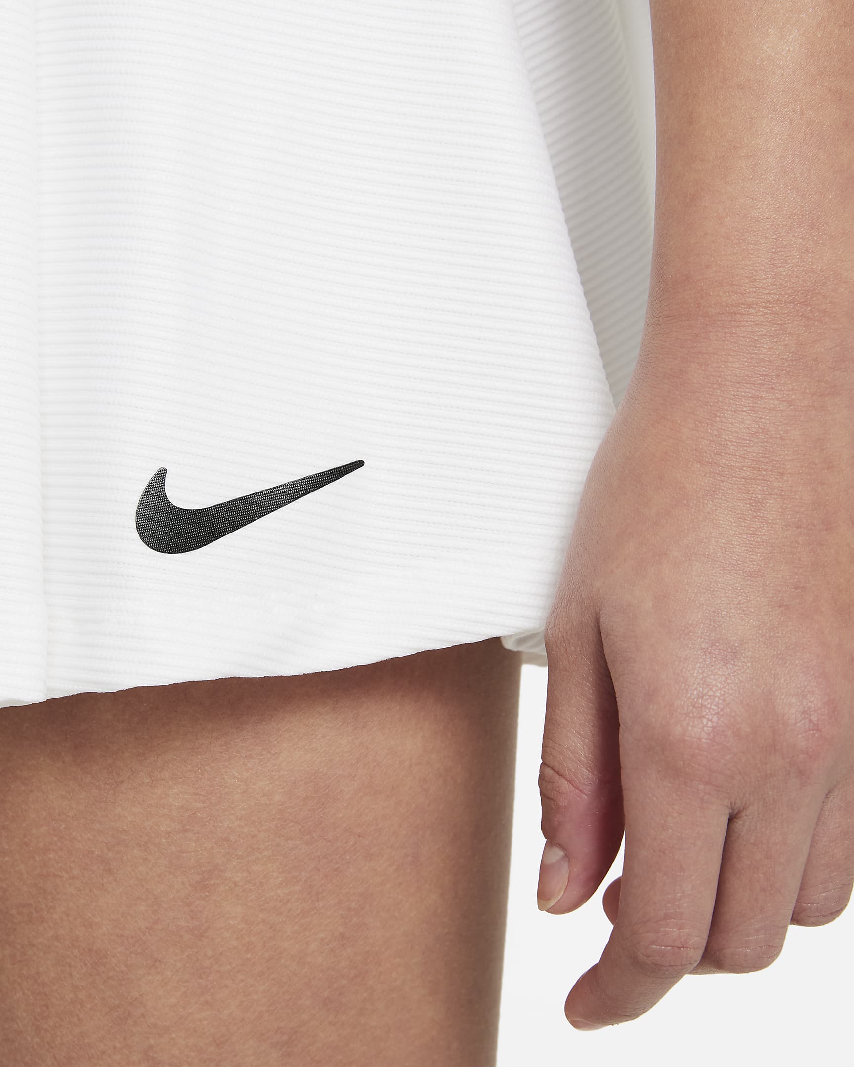 Nike Girl's Court Dri-Fit Victory Flouncy Skirt (White/Black)